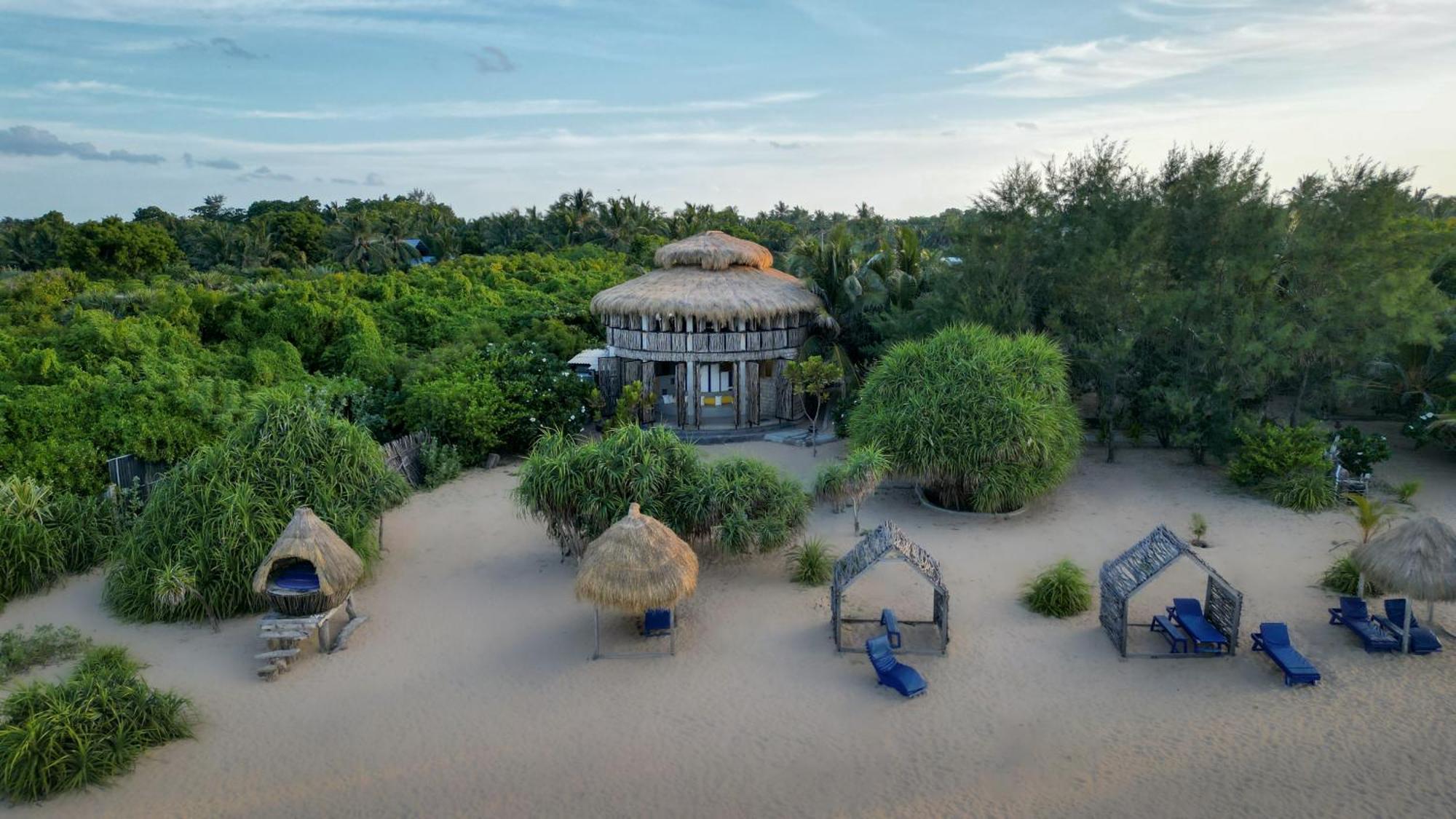 Amanta Beach Нилавели Экстерьер фото